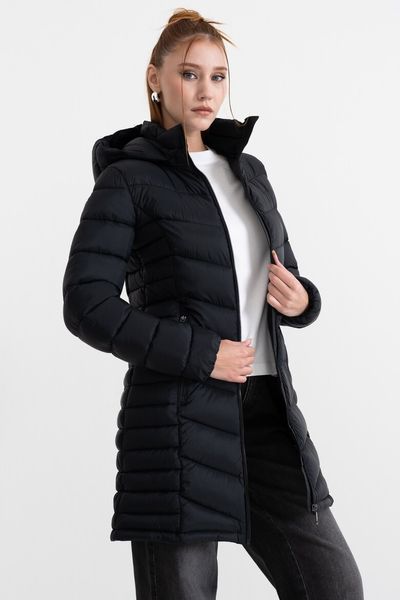 Jacket LIGHT WEIGHT PUFFER, color black
